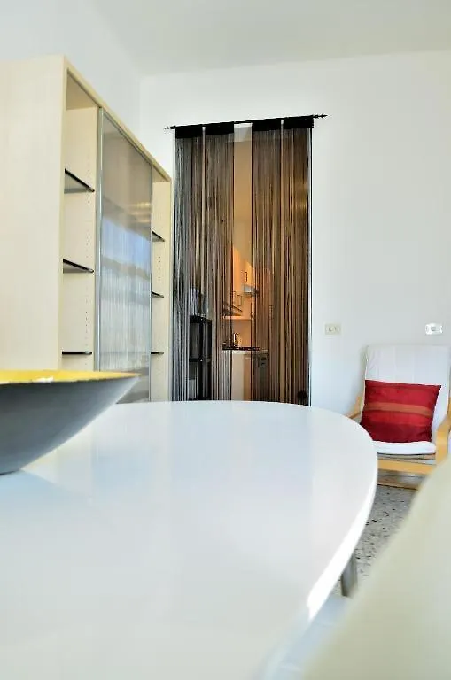 The Family Houses - Apartments With Balcony And Lake View Colonno